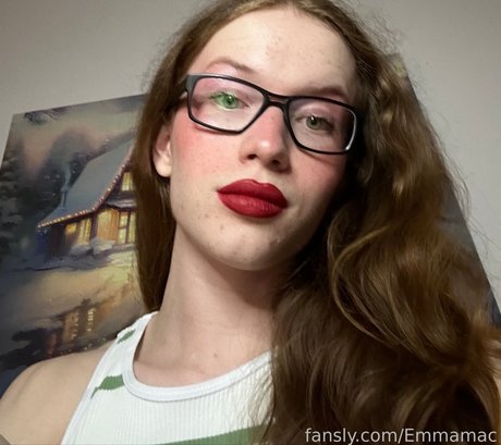 emmamac star naked photos