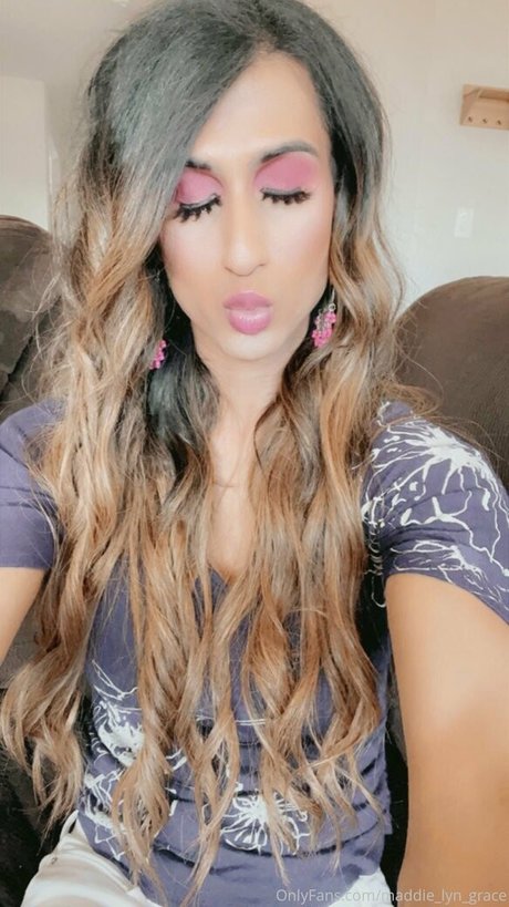 maddie lyn grace sexy model image