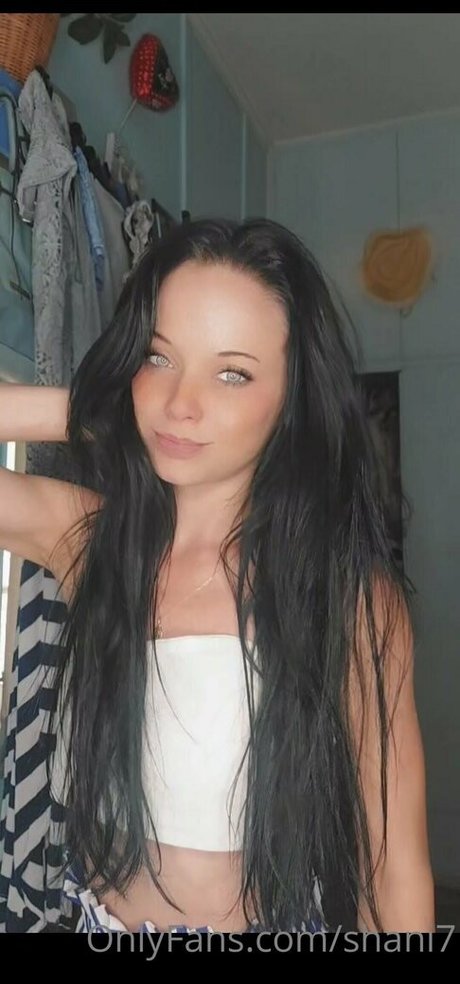 land down under gal pornstar erotic photo