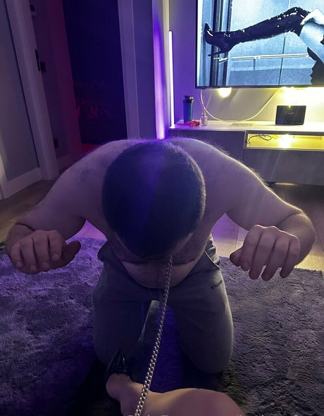 lezizeefree pornstar erotic photos