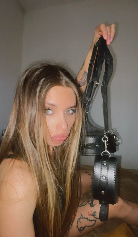 airinadafne art pornstar pic