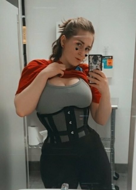 avidscreamer xxx star photo