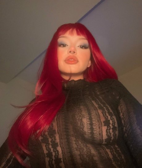 Womeggs pornstar adult photo