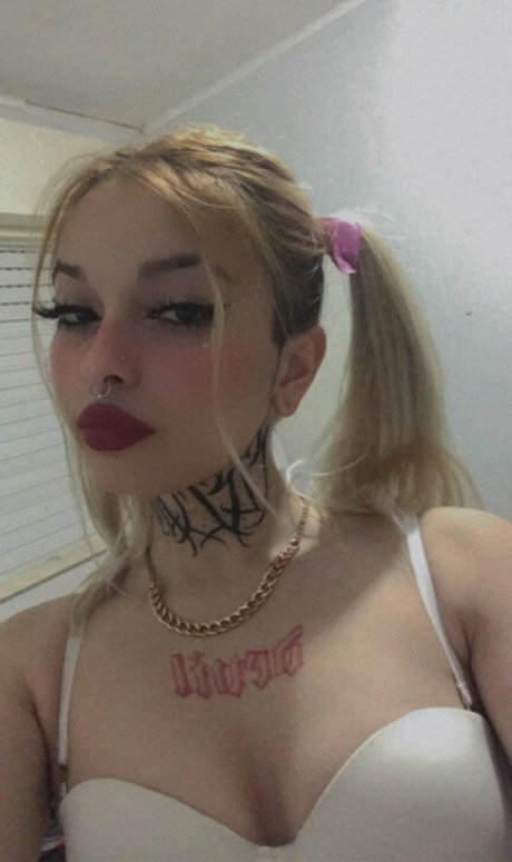 Alaskanebraska13 art model pictures