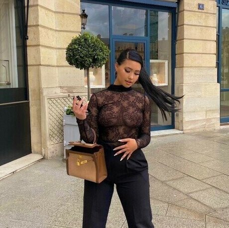 bentiii_ art actress gallery