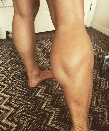 Laura Ehlen pretty model images