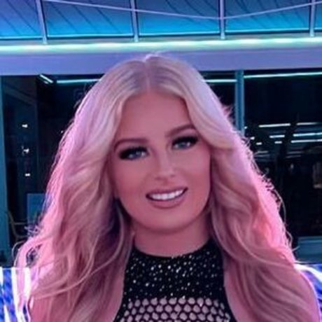 lauraevaa pretty model image