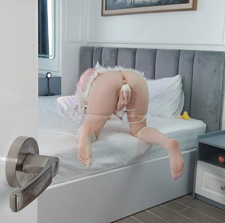 youraldora exclusive pornstar images