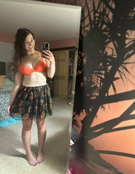 alibrarising pornstar pic