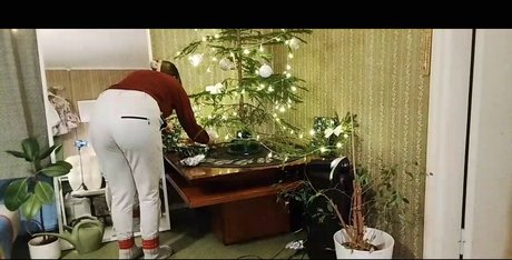 Elairida erotic star photo