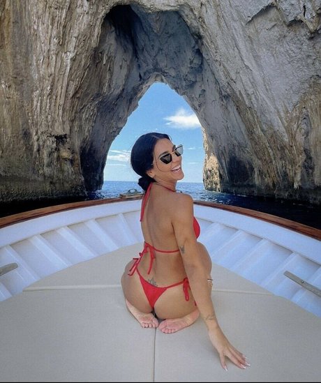 Vania Bludau nude actress galleries