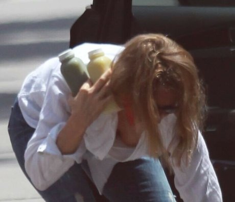 Jodie Foster free star pictures