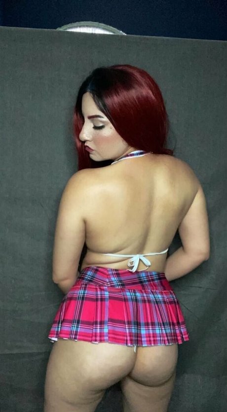 teslataylor star exclusive photos