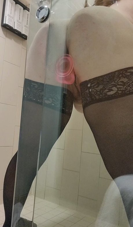 Laci Foxx porn model pictures