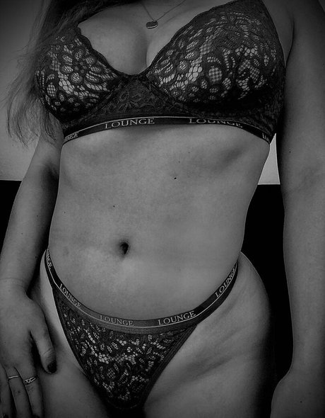 Sophielx top pornstar image