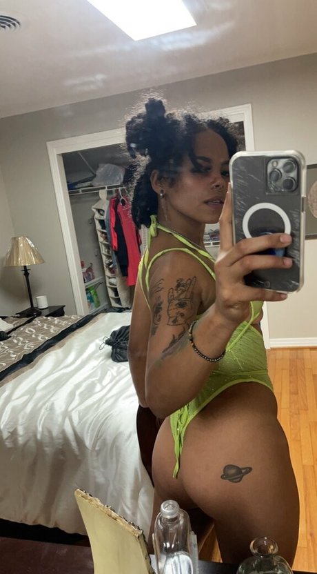 subfairy naked pornstar pic