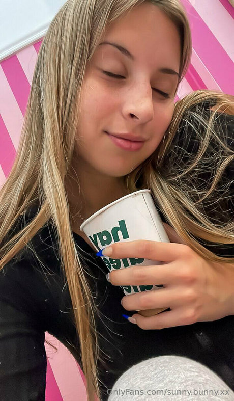 sunny bunny xx hot actress images