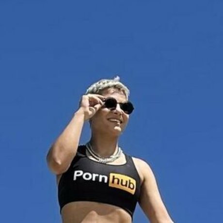 isabellamout1 star pornographic photos