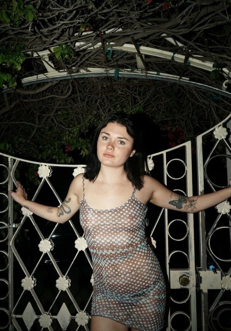 Queencassidyy star pornographic image