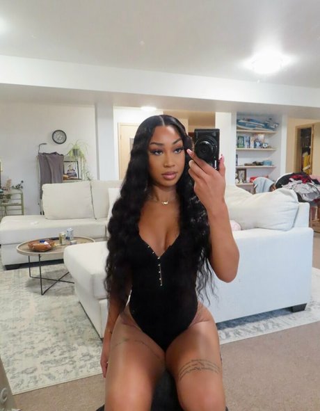 exoticblasiann model exclusive pics