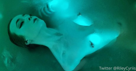 rileycyriis vip xxx actress image