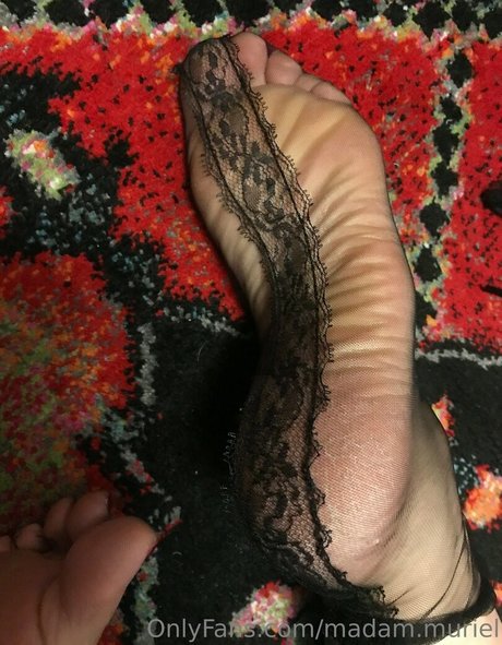 madam muriel star sexy pic