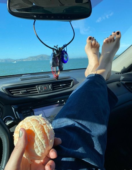 madam muriel pretty actress picture