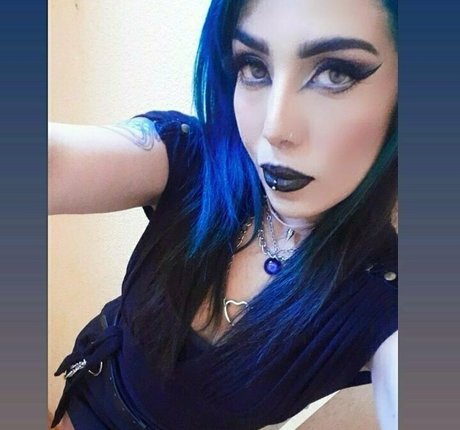 kimanarchy top model pic