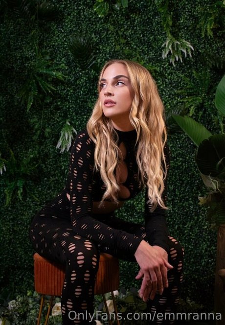 emmranna model hot picture