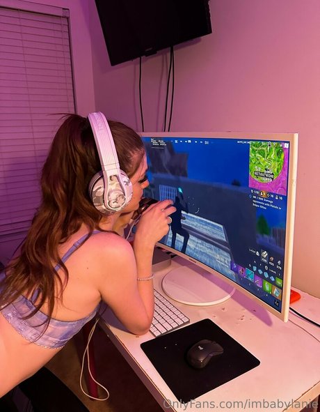 blonde trans onlyfans xxx photo