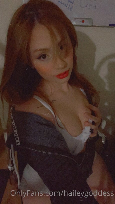 kleineh model pretty img