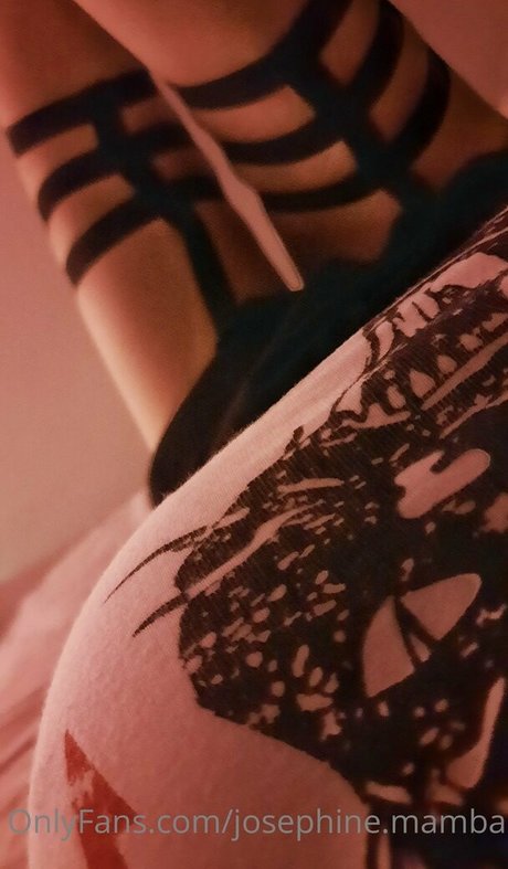 phinemamba model free gallery