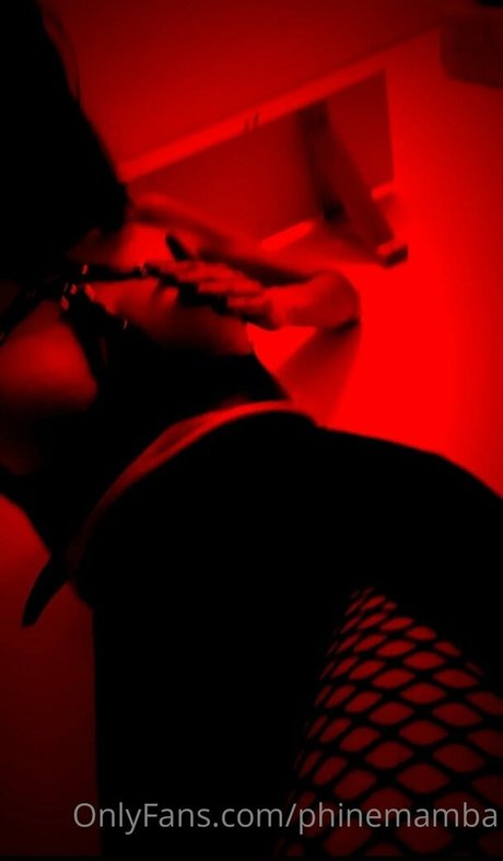 phinemamba adult model galleries