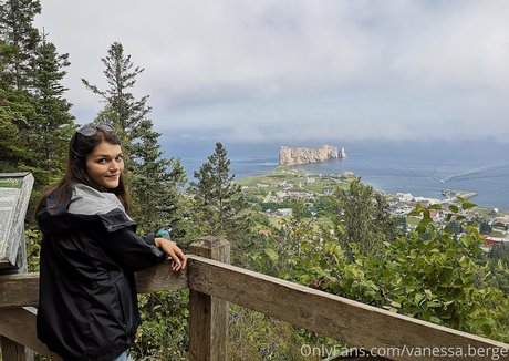 Vanessa Berge star nude picture