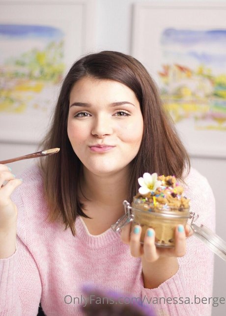 Vanessa Berge pornstar free archive