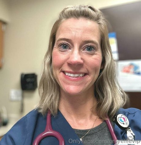 OnlyEllieVIP star porn image