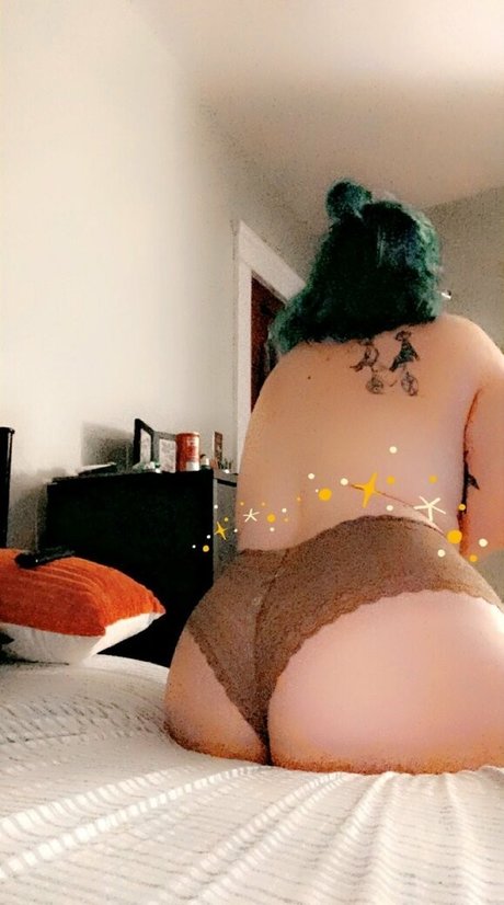 croby5253 naked actress img