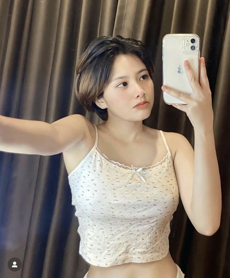 Nily 2004 pretty pornstar img