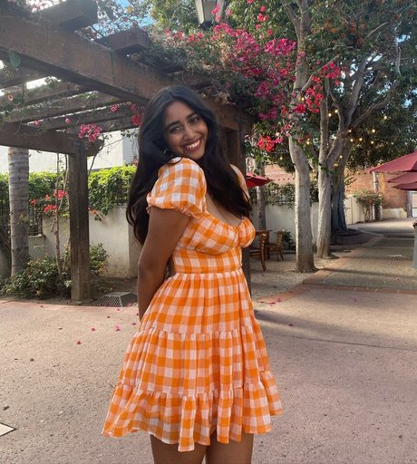 ritishaaaaaaaaaa pornstar pretty pics