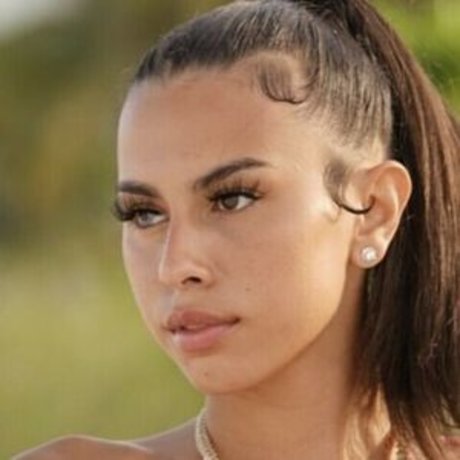 Tiny Sosa model top img