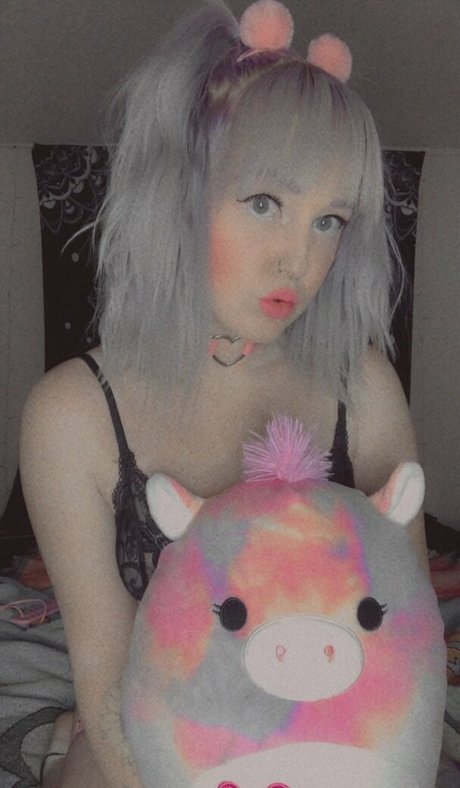 hotmessblair nudes model images