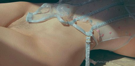 handmadecrybaby model exclusive gallery