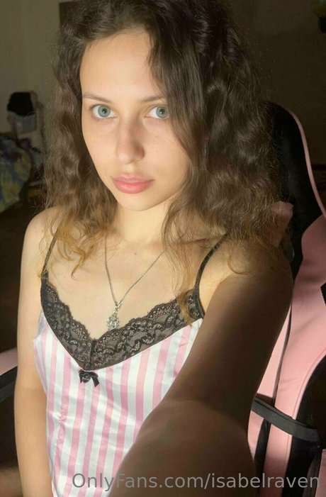 isabelraven porn model picture