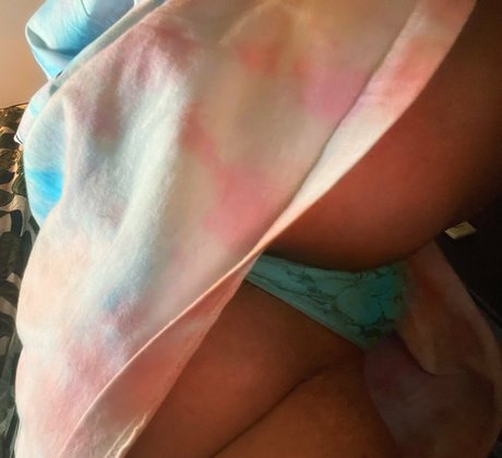 lenecareface model pretty photo