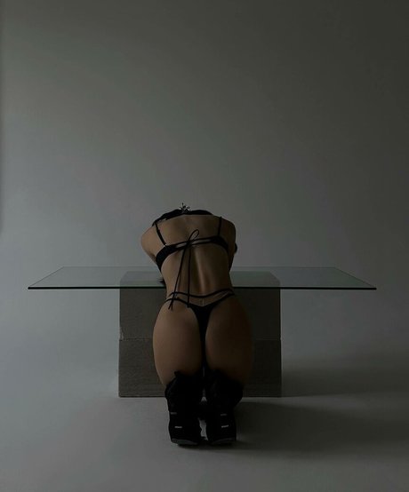 Truc Anh perfect pornstar galleries