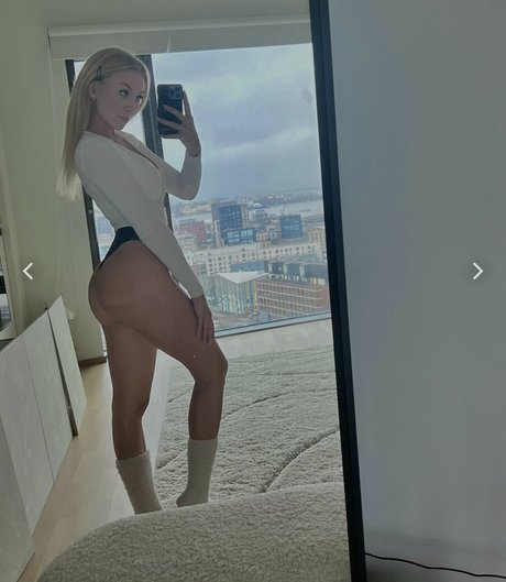 Jennijanina pornstar image