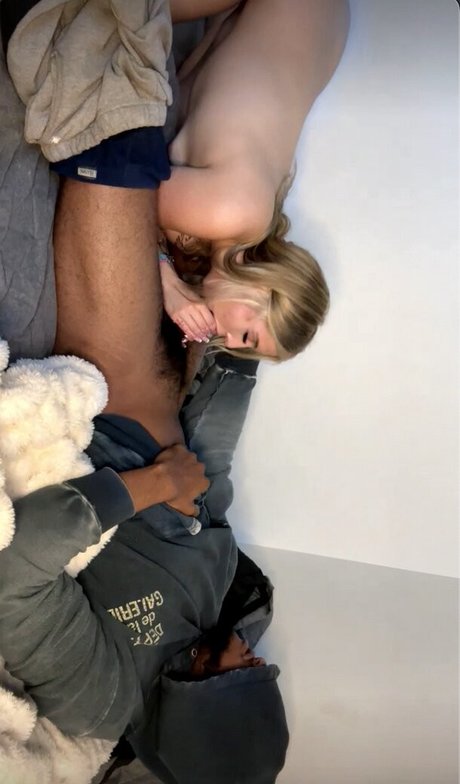 Allymcfarland18 art star archive