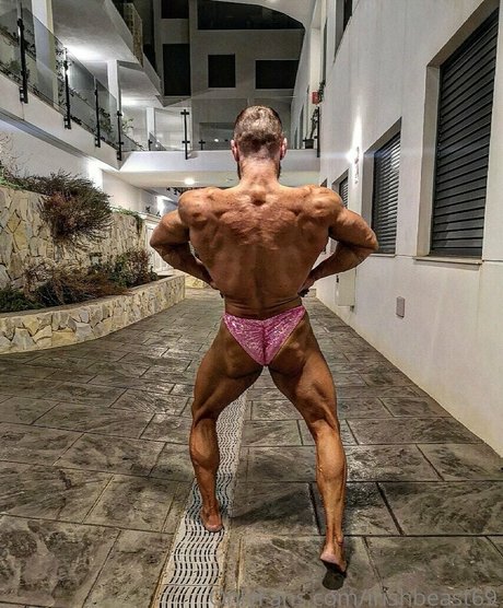 irishbeast69 model porn archive