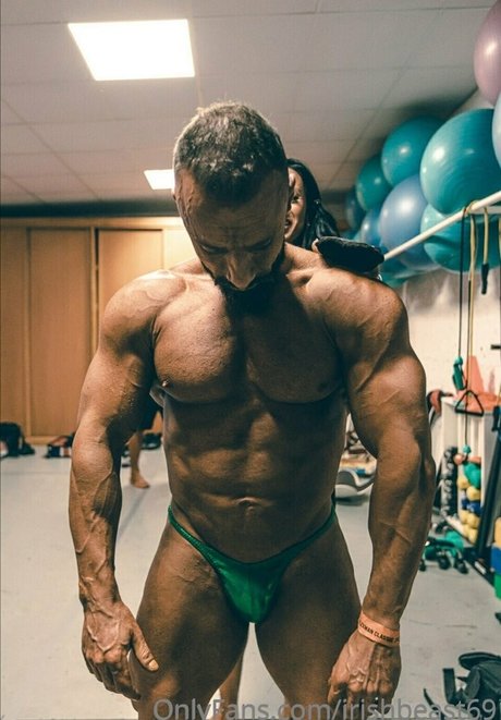 irishbeast69 star pornographic picture