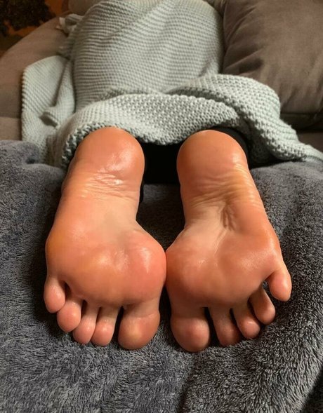 higharches bella model hd photos